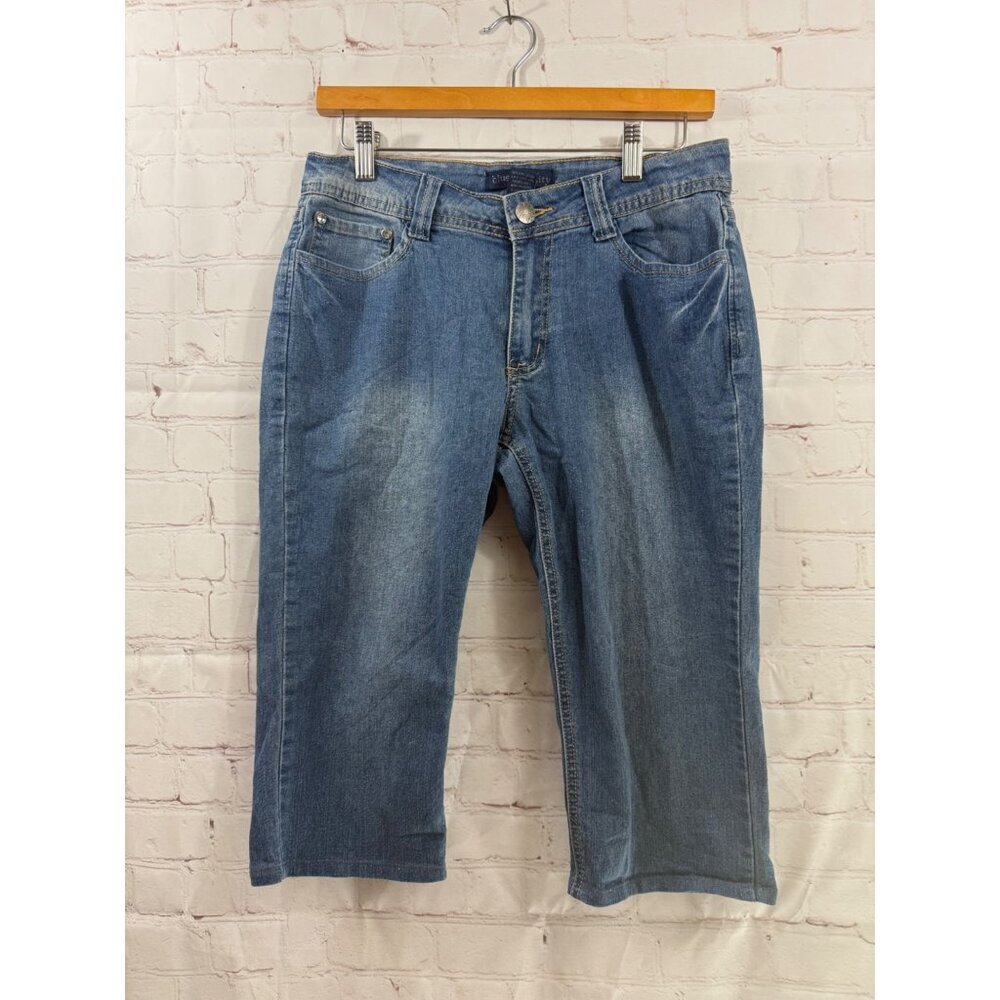 Blue Identity Denim Capris Womens Size 6 Petite Medium Wash Stretch Casual